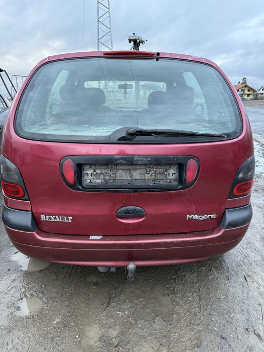 Рено Меган Сценик 1.6  бензин  на части