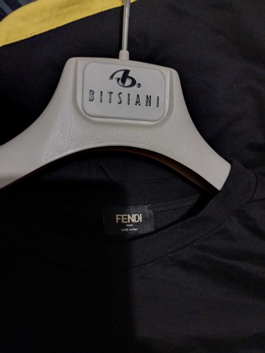 Fendi , оригинална, тениска