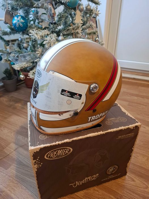 Casca Premier Trophy Platinum Edition