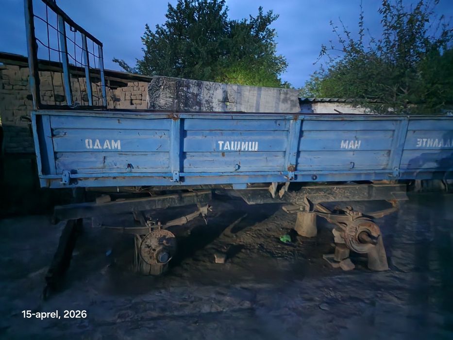 Traktor t28 hachka