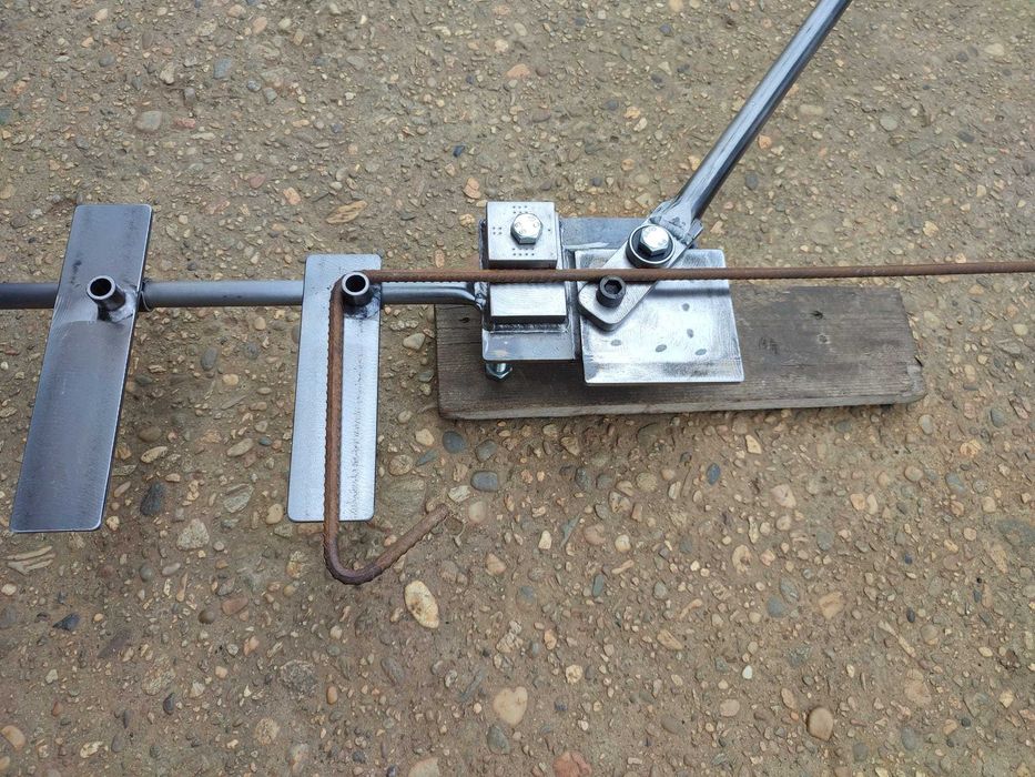 Aparat de facut Etrieri, Masina de Confectionat Etrieri, Placa Etrieri