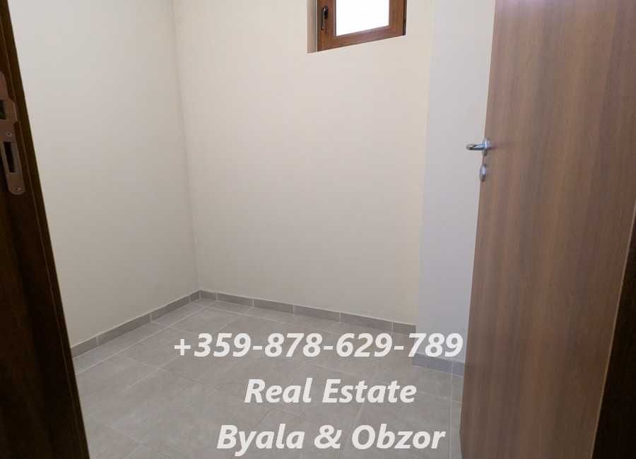 Продава се Двустаен апартамент в Обзор - 88 кв.м за 921 €/кв.м - Снимка #13