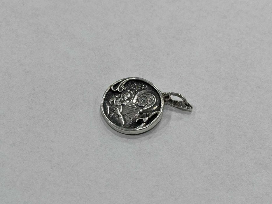 Стар Сребърен Медальон - Дева Мария / 925 / 4.49гр.