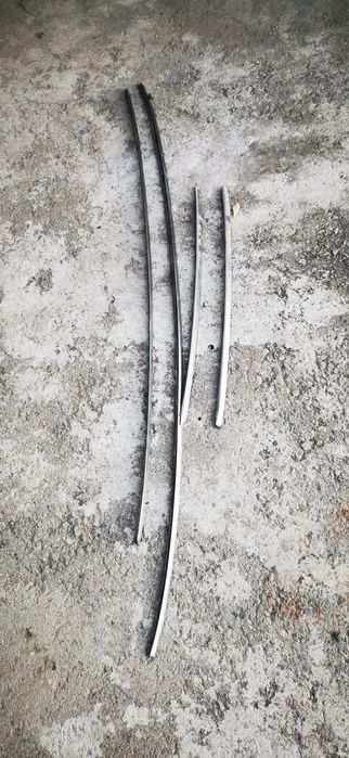 Молдинги лобового стекла Паджеро2