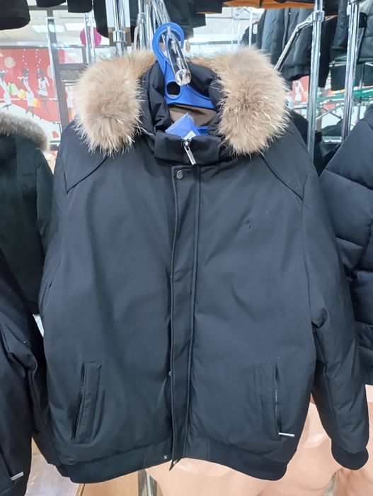 Куртки мужские новые