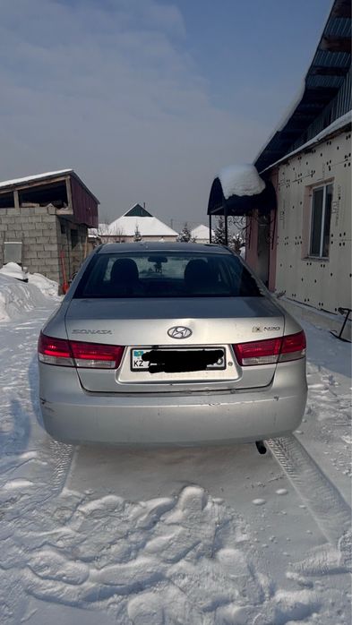 Hyundai sonata 2005года