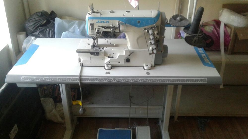 Jack Raspeshvalka tikuv mashinasi