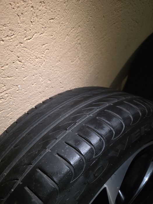 Pirelli Powergy 205/50 R17 DOT 4923