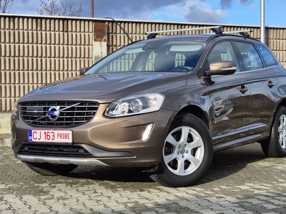Volvo XC 60 Euro6/Rate,Distronic,Lane/Side Assist,Xenon,Cameră,Soft Close