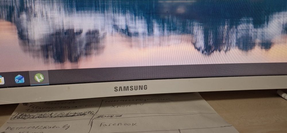 Продавам монитор samsung 32 запазен