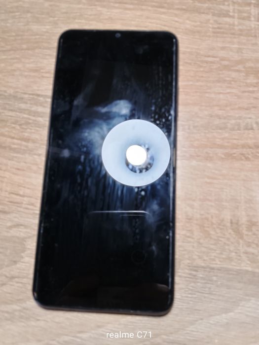 Продам телефон realmi любой обмен на айфон