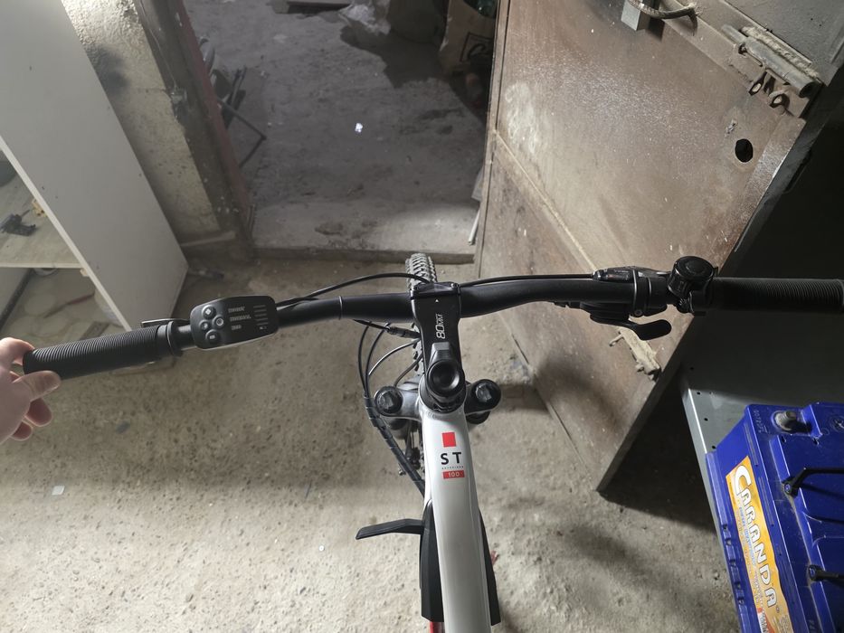 Vând bicicleta electrica Rockrider E-ST 100 27.5