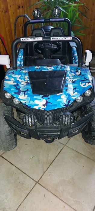 DE vînzare masinuta  electrica