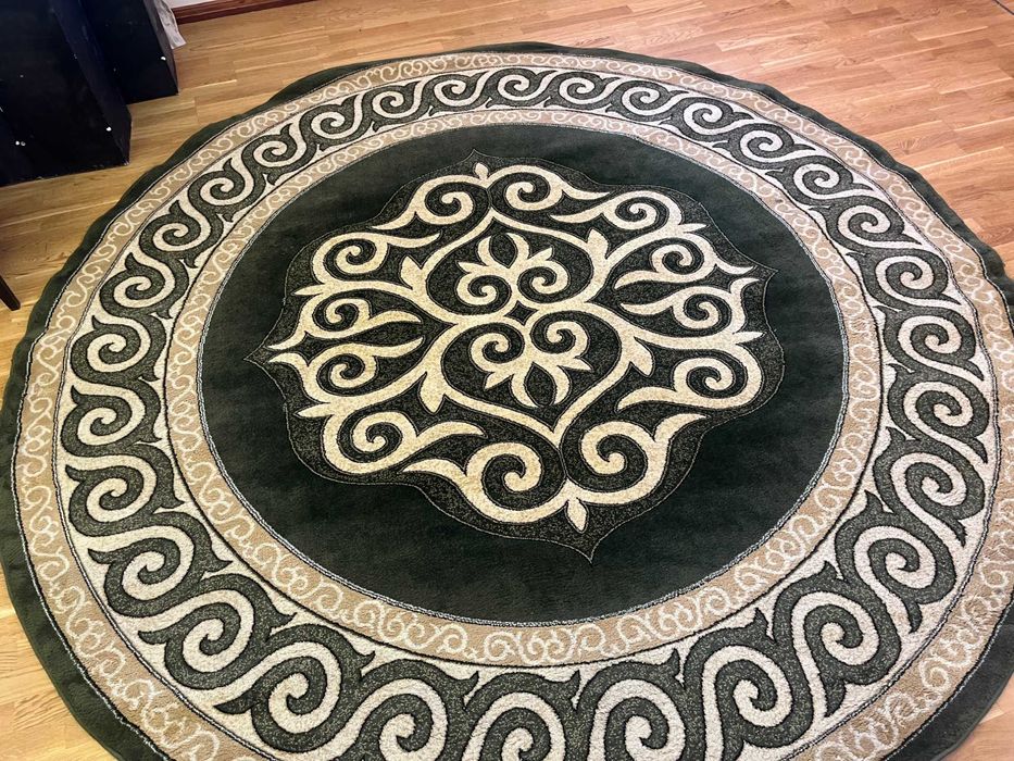 Кавролан ковры состояние очень хорошее