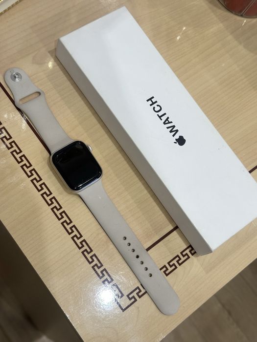 Apple Watch SE (Gen 2) 44мм