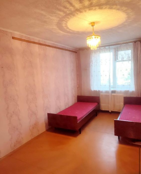 Продам 2 комн квартиру район Вокзала
