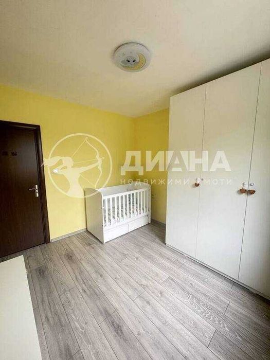 Продава се Тристаен апартамент в Пловдив, Христо Смирненски - 90 кв.м за 1945 €/кв.м - Снимка #10