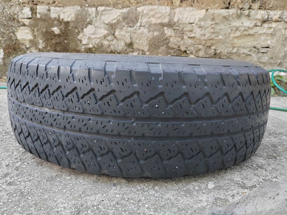 255/70/18 1бр.Bridgestone гума