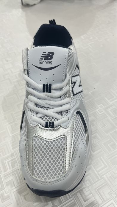 Кроссовки New balance