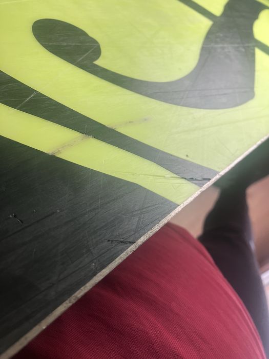 Сноуборд дъска forum young blood 137