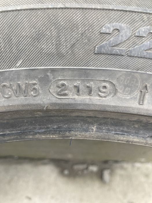 225/45/18 Kumho Зимни Гуми