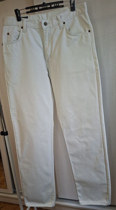 Культовые джинсы LEE