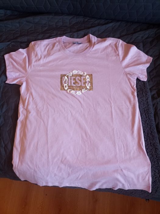 Чисто нова дамска тениска на diesel