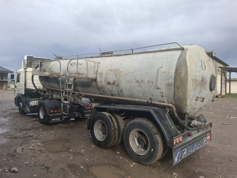 Срочно продам цементовоз