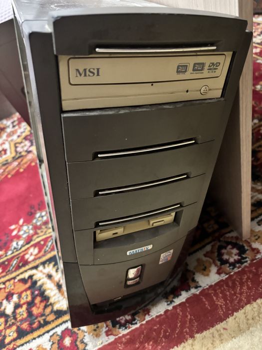 Компьютер на запчасти