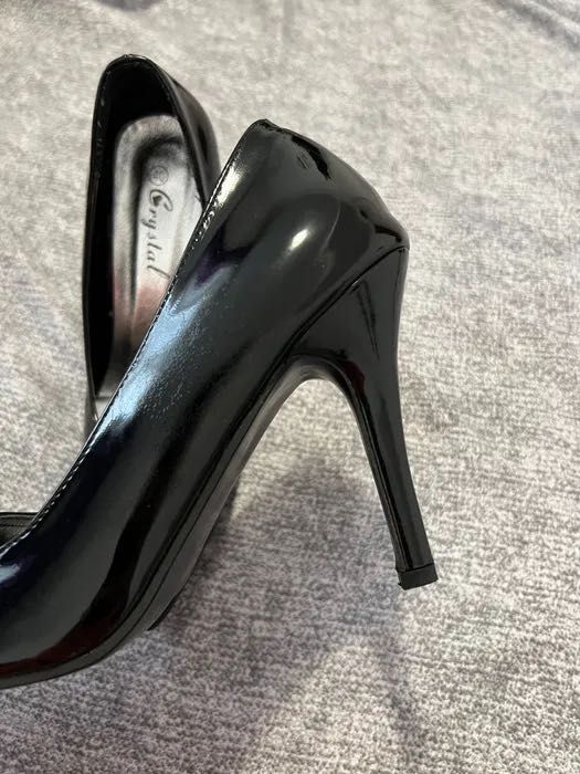 Pantofi stiletto negri Crystal ,mărimea 40