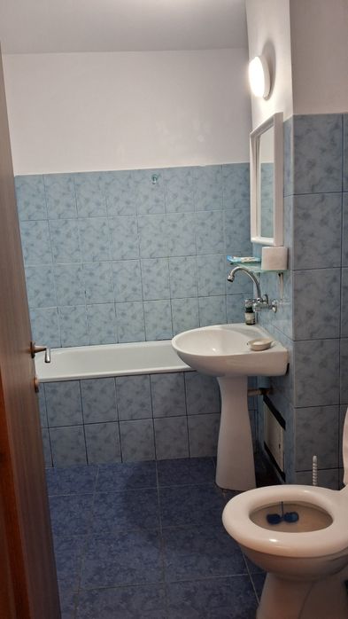 Garsoniera de închiriat