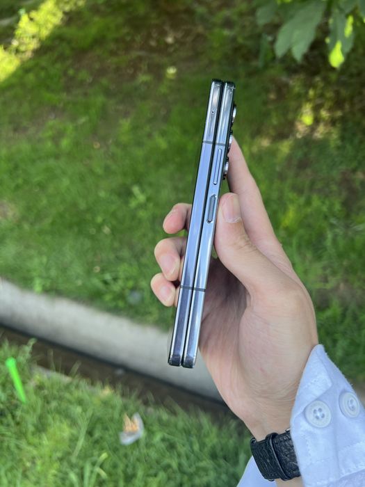 Samsung Z Fold 5 12/512GB dous