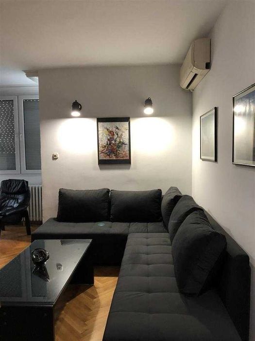 Дава се под наем Двустаен апартамент в Бургас, Възраждане - 58 кв.м за 219.3 € - Снимка #1