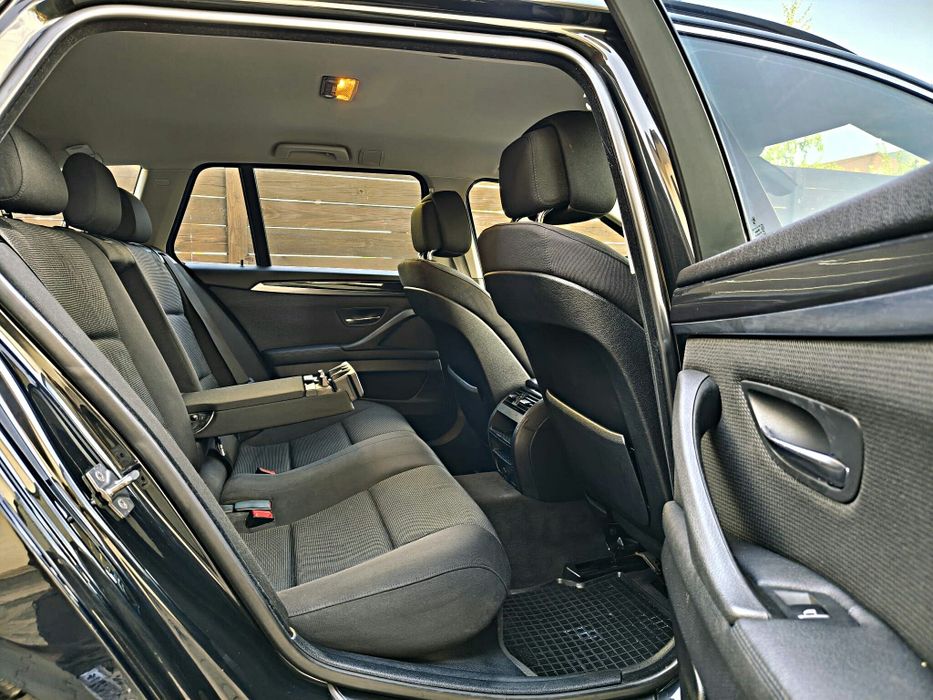 Vand/Schimb BMW 520d AUTOMAT 8+1 viteze