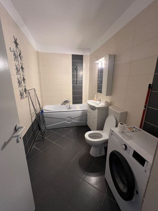 Apartament penthouse de inchiriat
