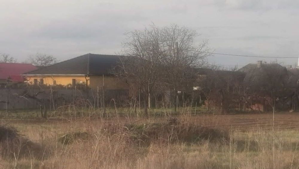 Teren intravila/ Santion