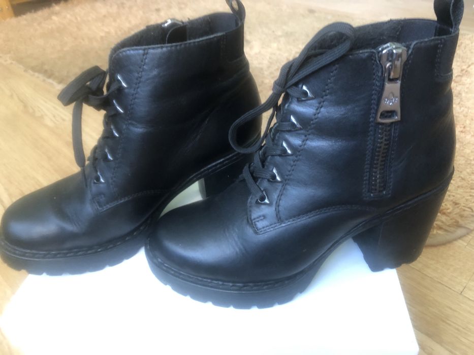 Женская обувь