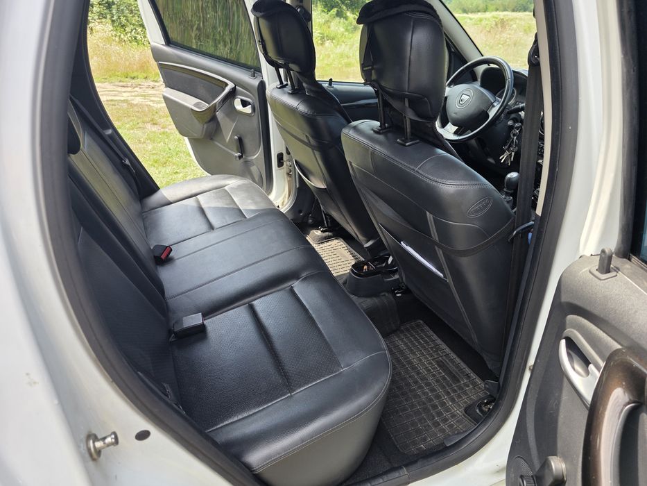 Proprietar Vand Dacia Duster 1.6 4x4.