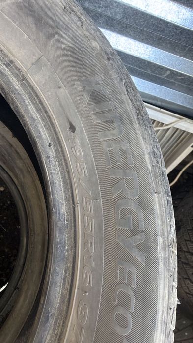 Продам шины б/у 195/55 R 16 kinergy eco