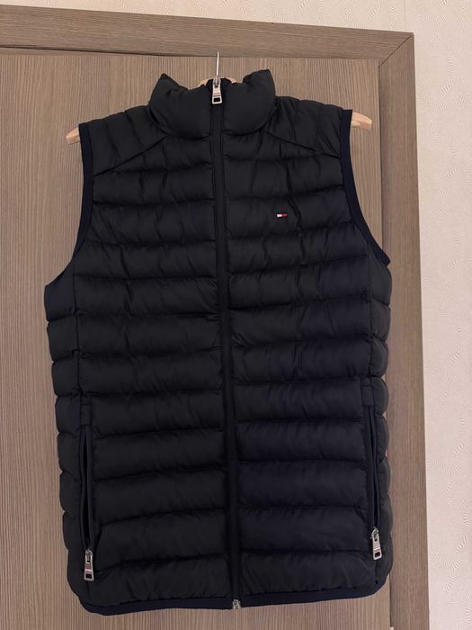 Елек Tommy Hilfiger