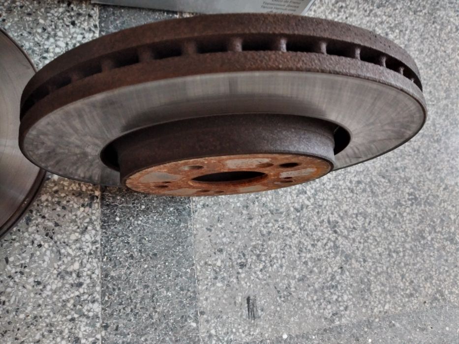 Предни Дискове за Hoda CRV-3  2,2 дизел