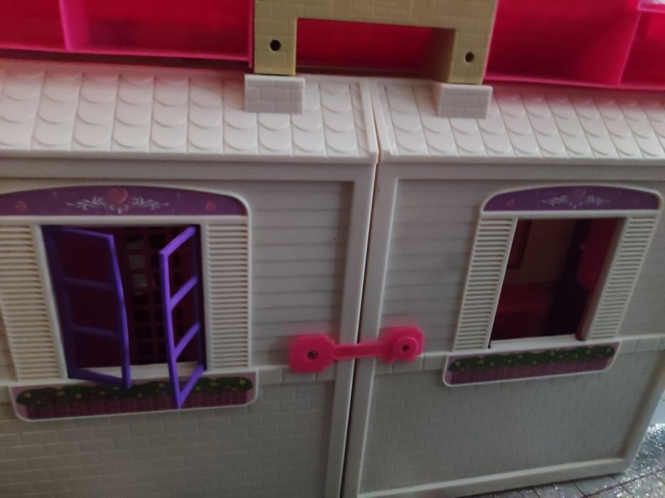 Игрушка детская домик б у