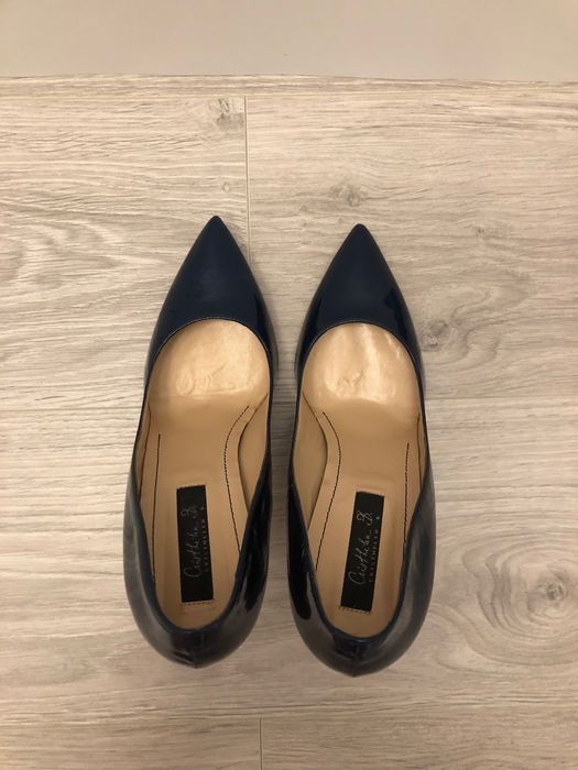 Pantofi dama MUSETTE, piele, marimea 38, bleumarin, stare excelenta