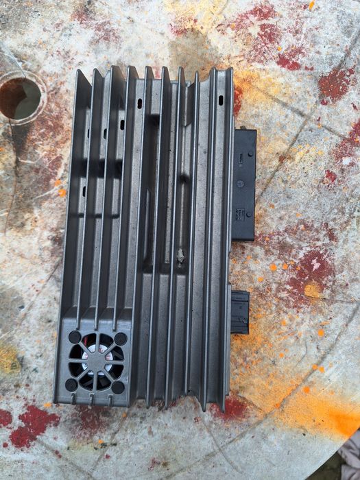 Amplificator Bang&Olufsen Audi A5 cod 8F0 035 223 D sau C