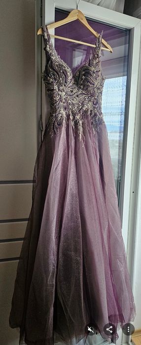 Бална рокля единствен модел