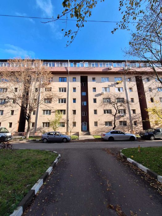 Ramnicu Valcea Traian Strada Nicolae Titulescu 1 camera 39700 euro