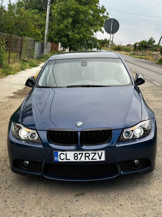 Vând BMW e90 320d