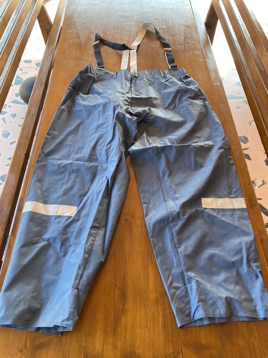 Echipament Cauciucat Pompieri