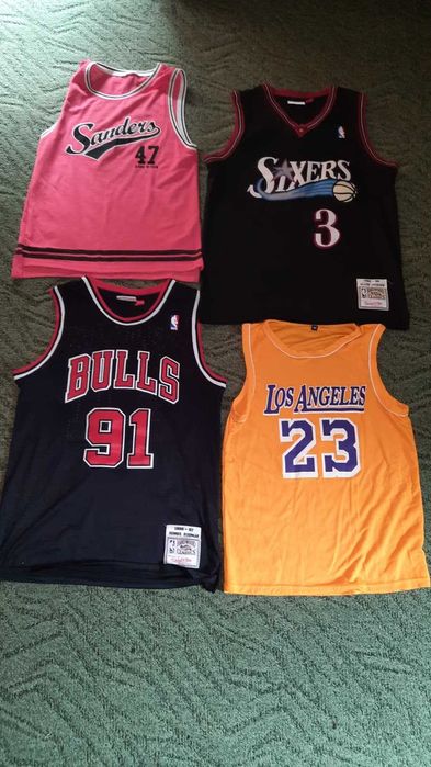 Maiouri pentru baschet