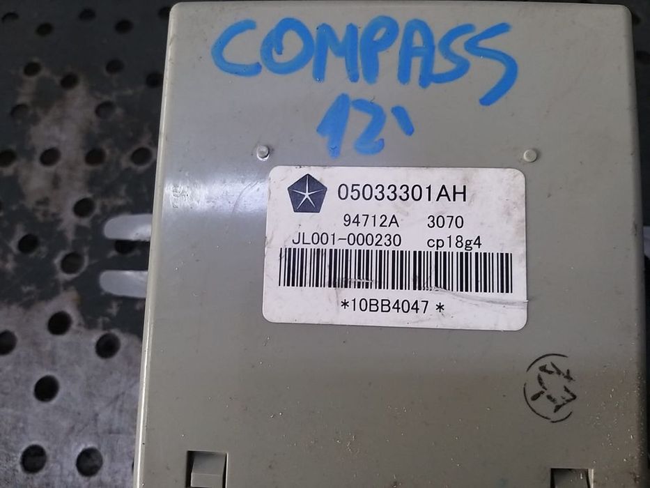 Modul calculator control suspensie jeep compass mk49 05033301ah jl001000230